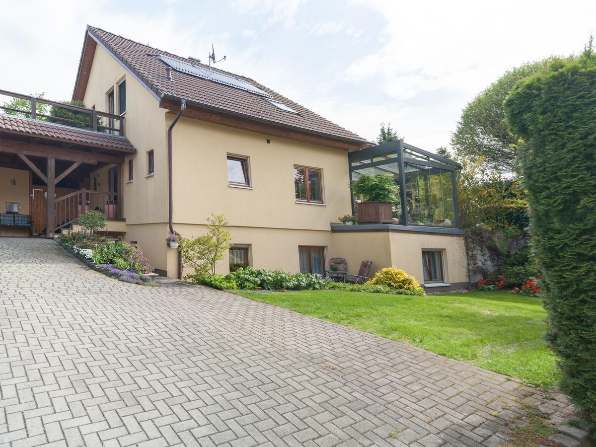 Ueber Den Daechern Von Appartement *