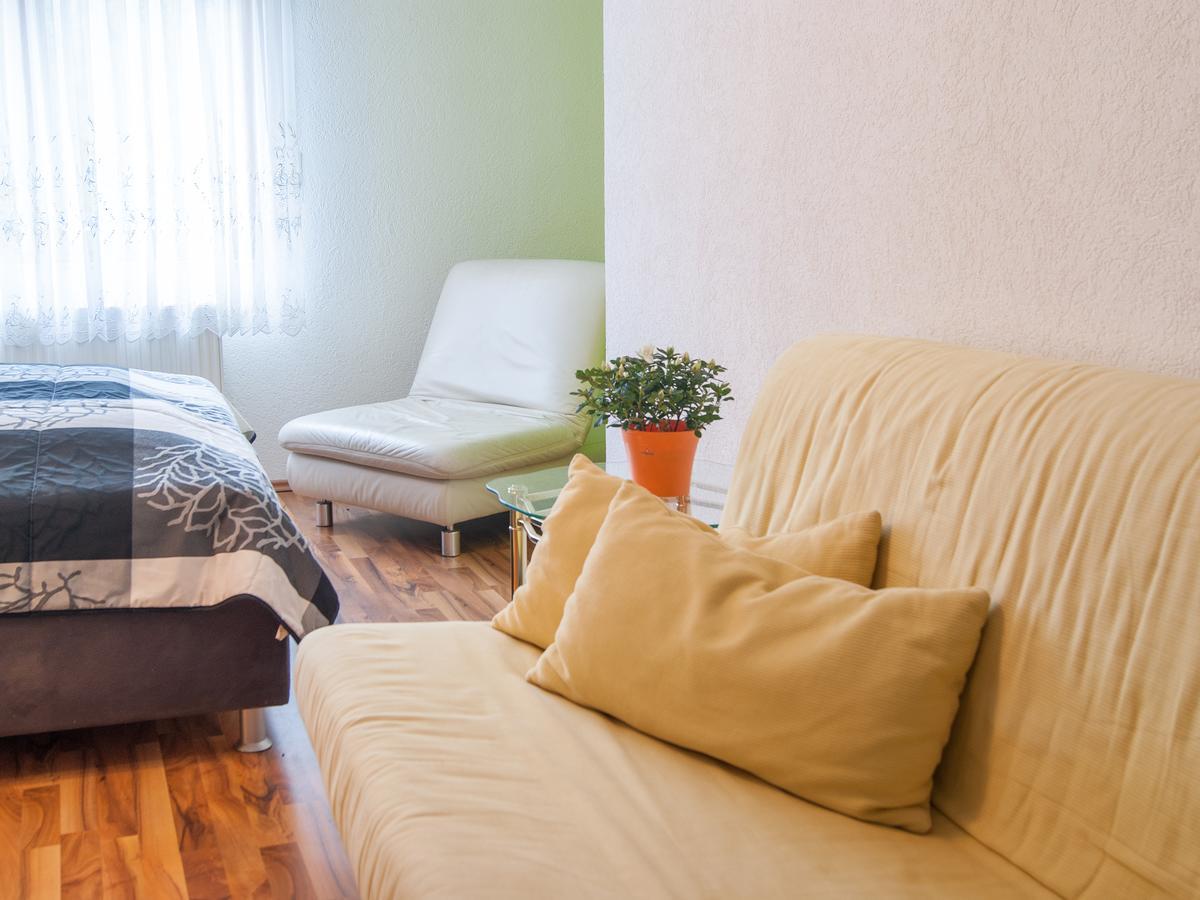 Ueber Den Daechern Von Appartement *